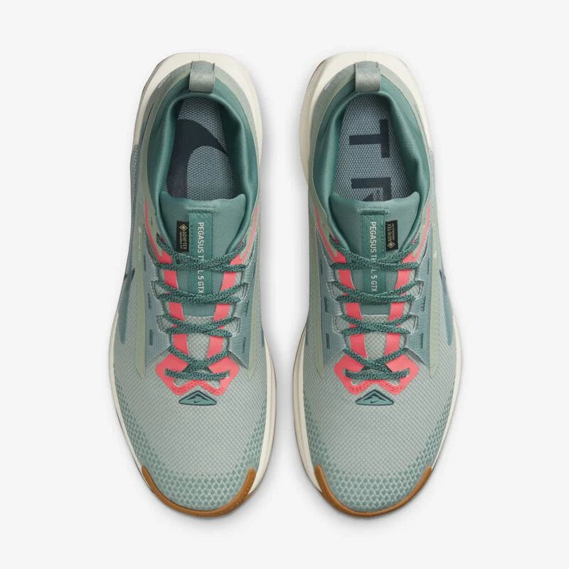 NIKE PEGASUS TRAIL 5 GORO-TEX