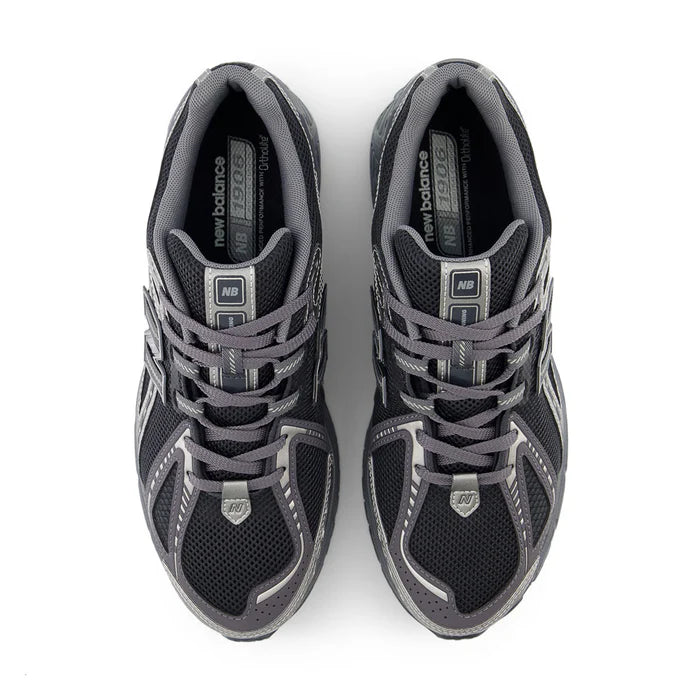 NEW BALANCE 1906R