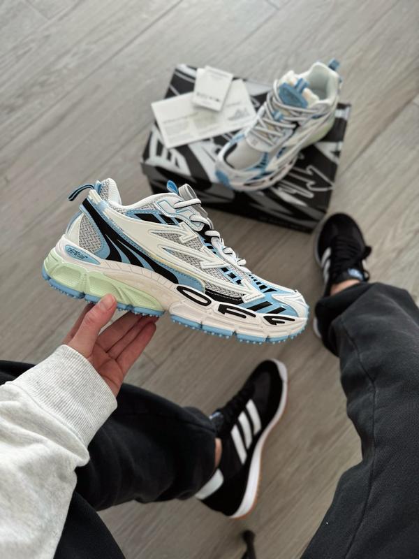 OFF-WHITE BE RIGHT BACK RUNNING 'WHITE LIGHT BLUE'