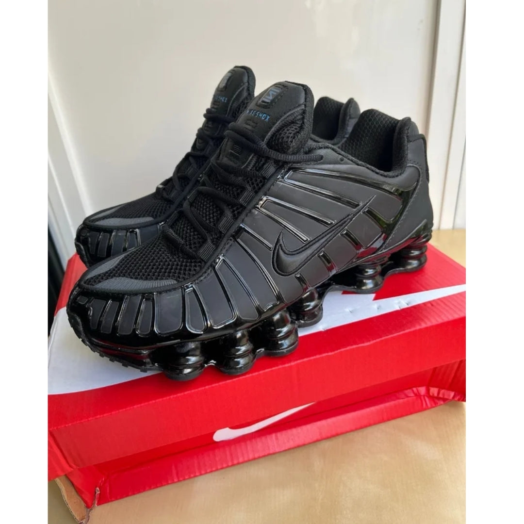 NIKE SHOX CAMALEON
