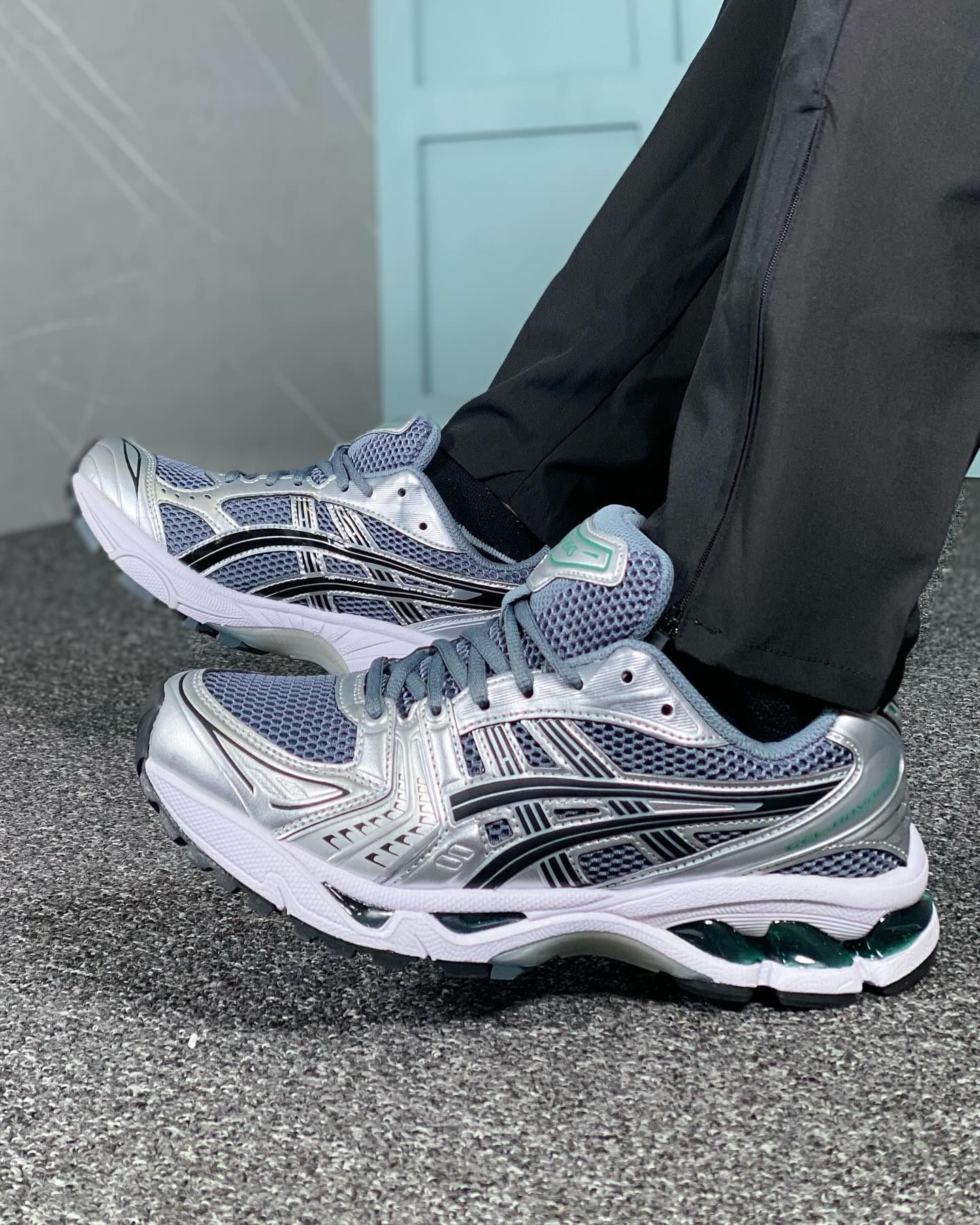 ASICS GEL KAYANO