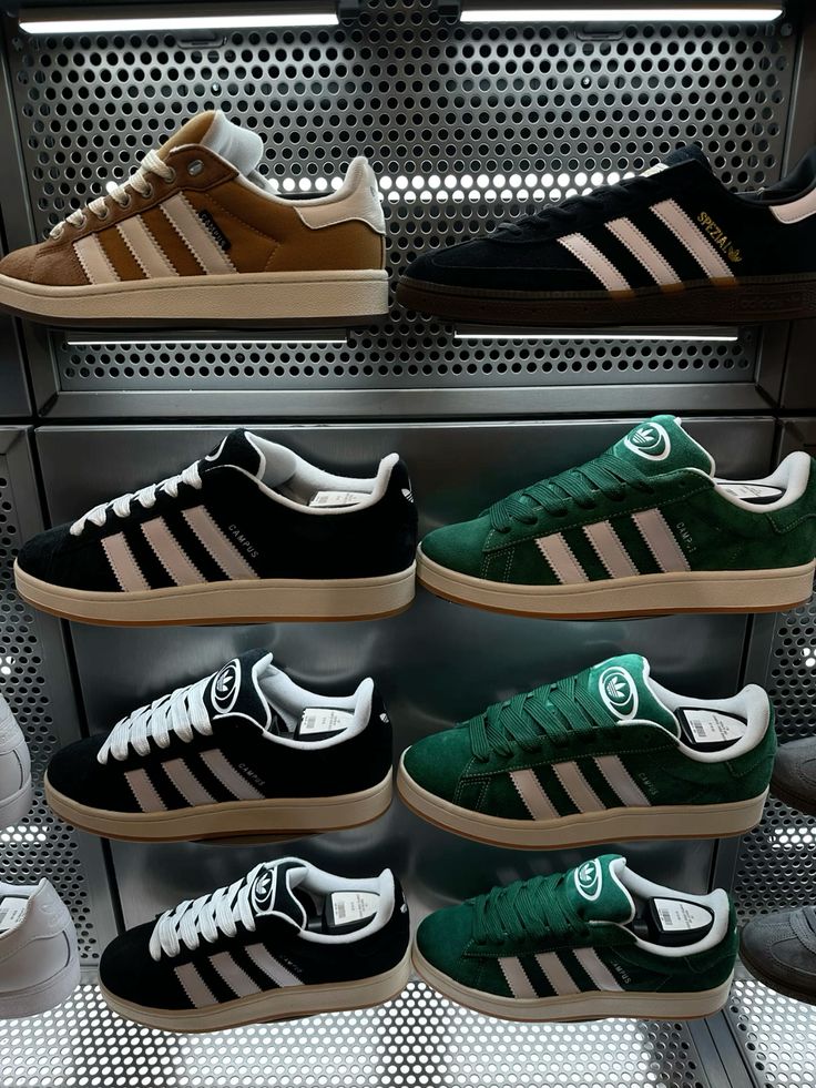 HORMA DE ZAPATILLAS (TIENDA)