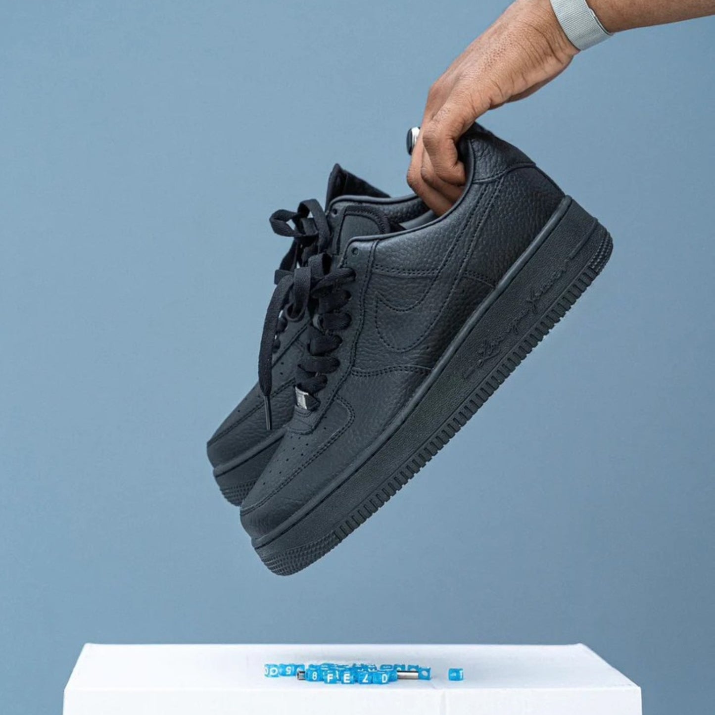 NIKE AIR FORCE 1 DRAKE NOCTA "TRIPLE BLACK"
