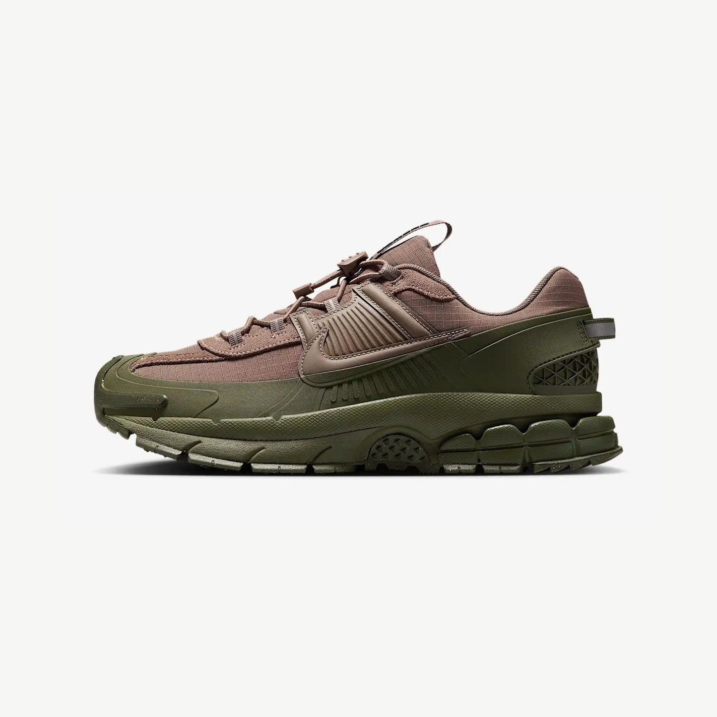 NIKE ZOOM ROAM VOMERO 5
