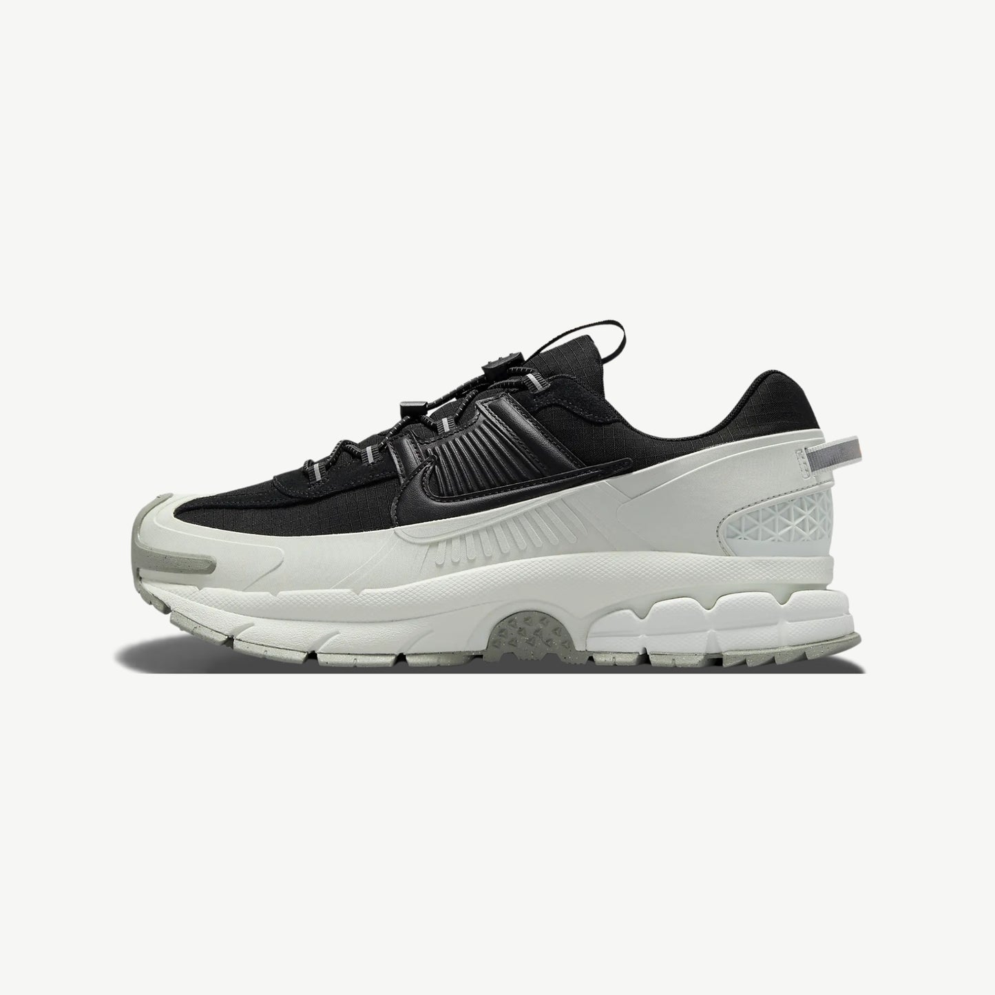 NIKE ZOOM ROAM VOMERO 5