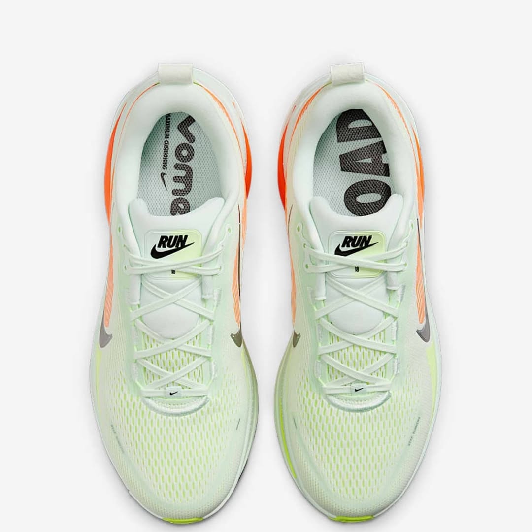 NIKE VOMERO 18
