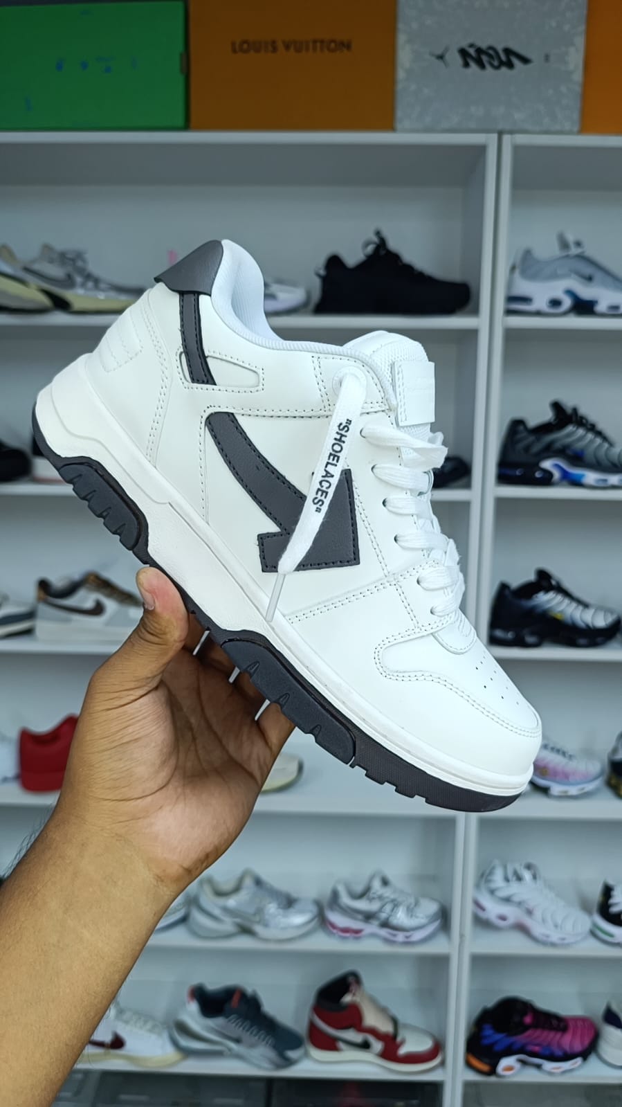 OFF WHITE "PK"