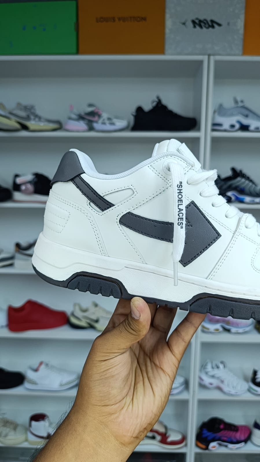 OFF WHITE "PK"