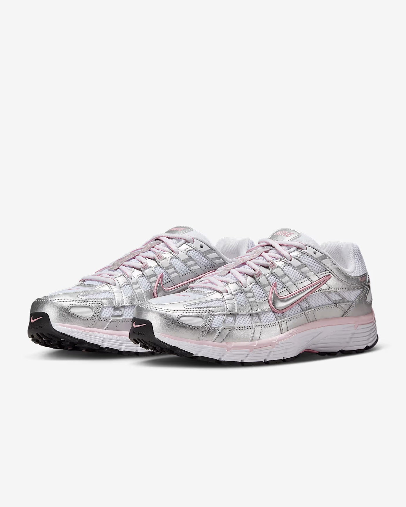 NIKE P6000