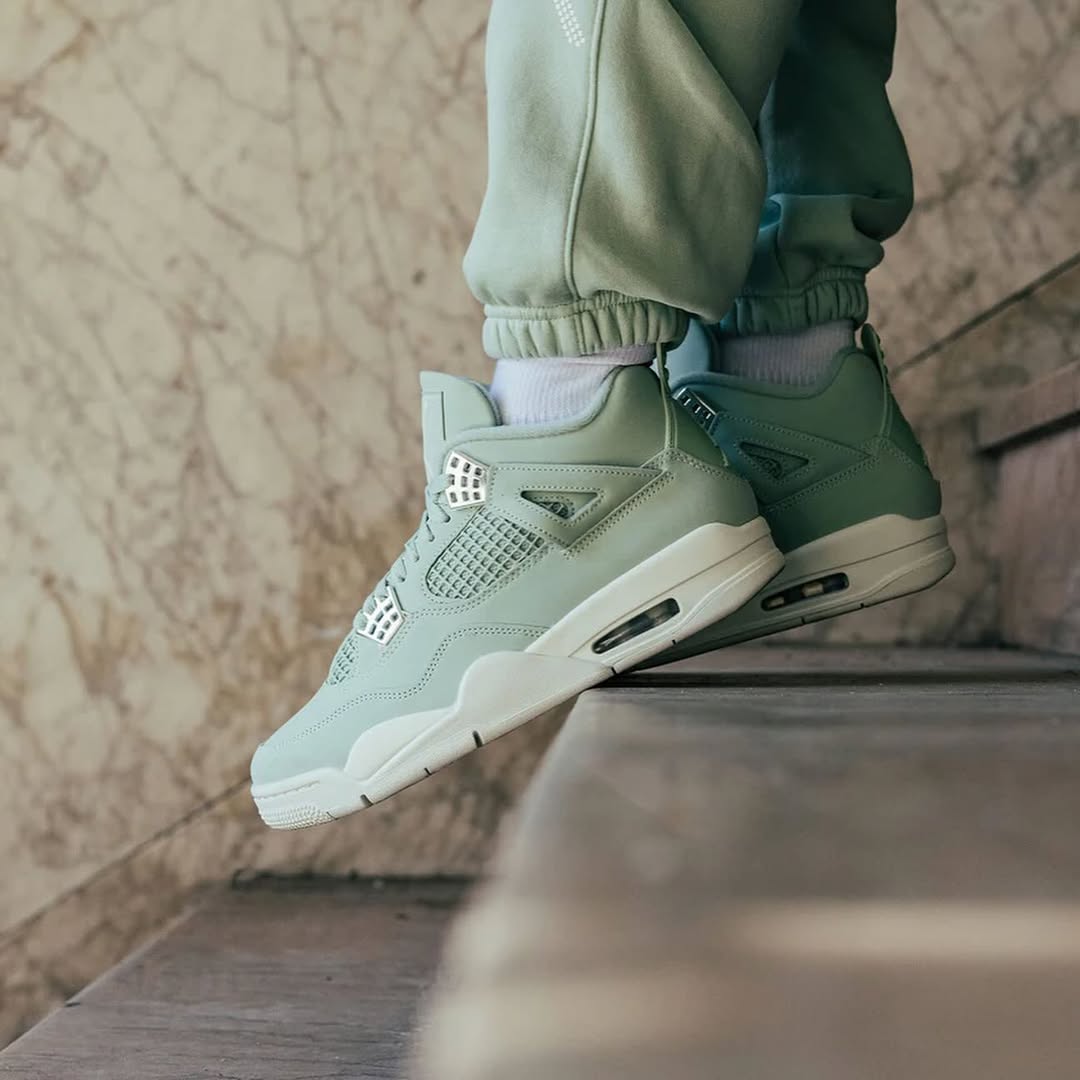 AIR JORDAN 4 RETRO "ABUNDANCE" PK
