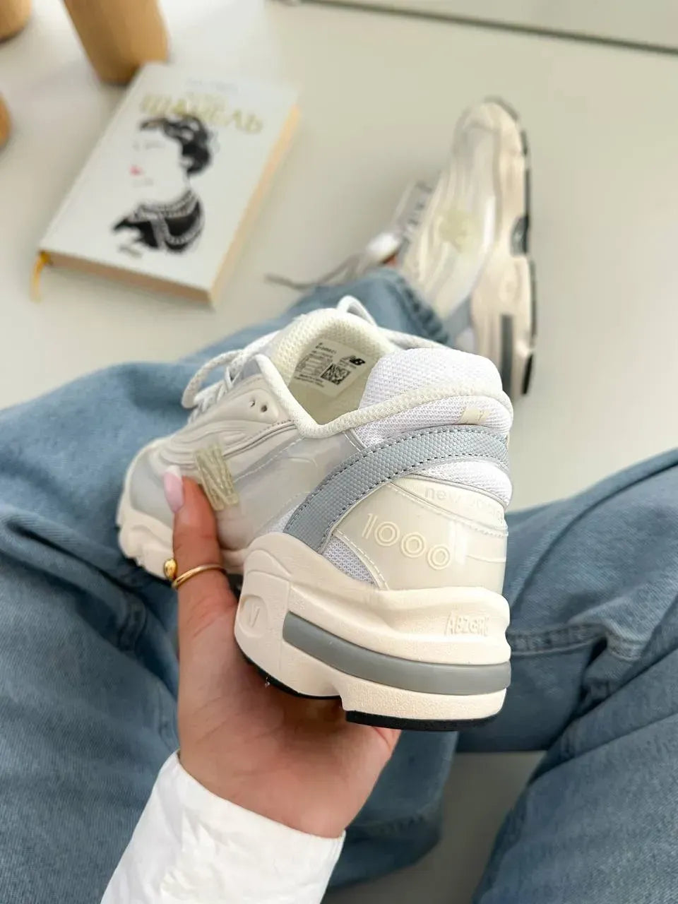 NEW BALANCE 1000