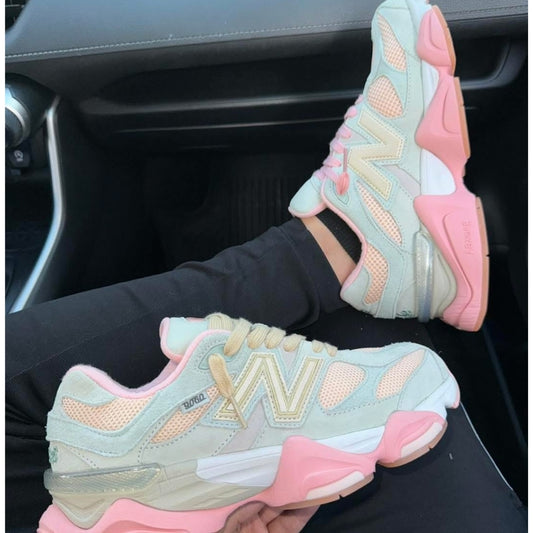 NEW BALANCE 9060 PINK