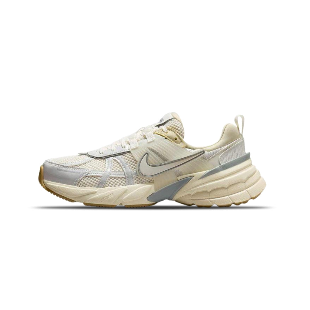 NIKE V2K RUN