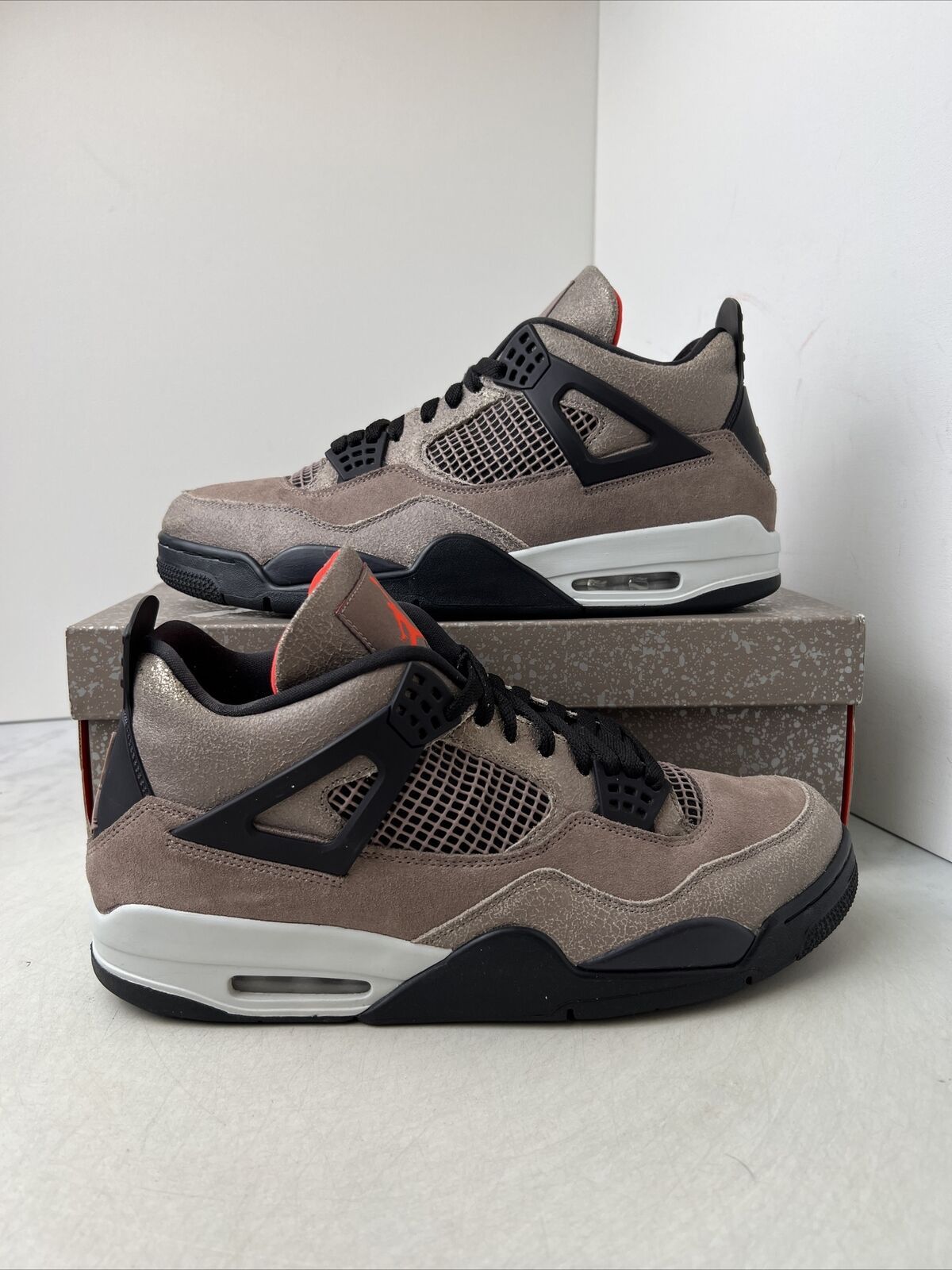 AIR JORDAN 4 RETRO "TAUPE HAZE"