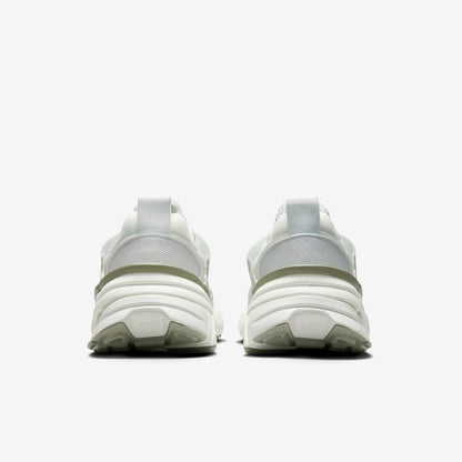 NIKE V2K RUN