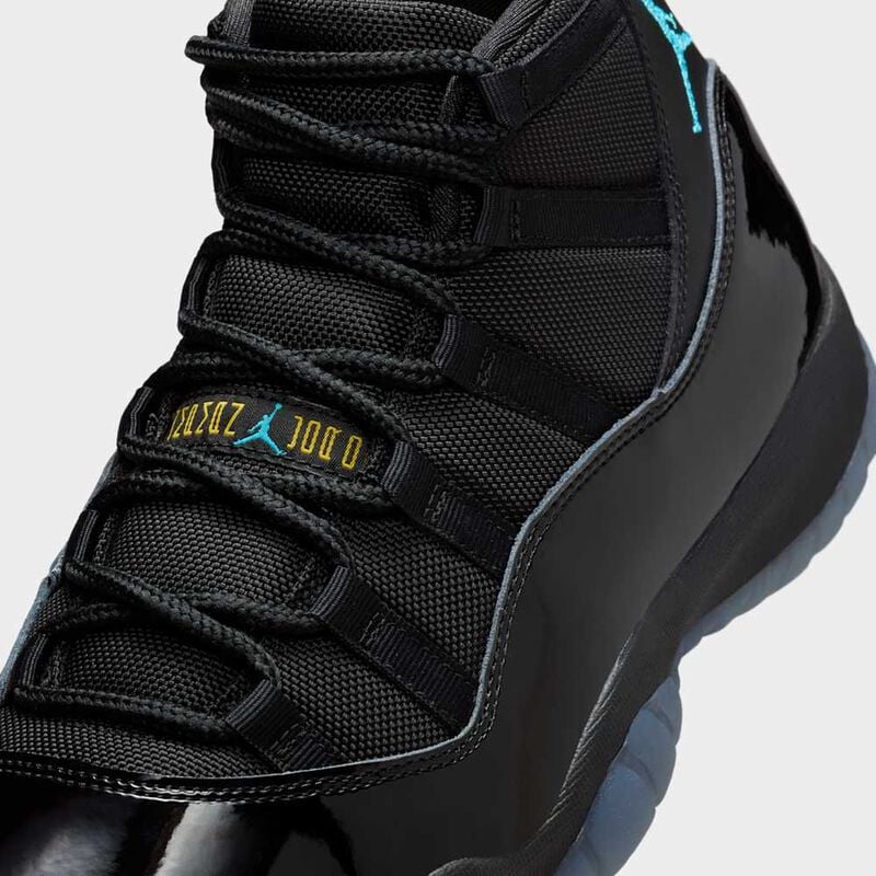 AIR JORDAN 11 RETRO "GAMMA BLUE"