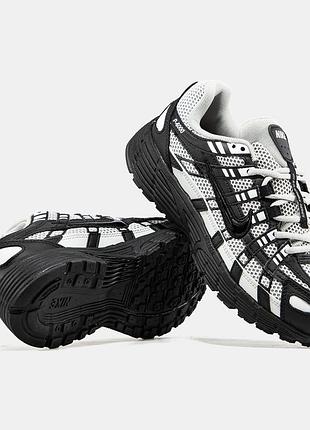 NIKE P6000