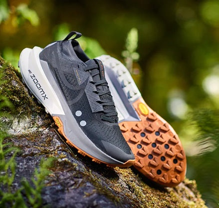 NIKE ZEGAMA 2 TRAIL 5