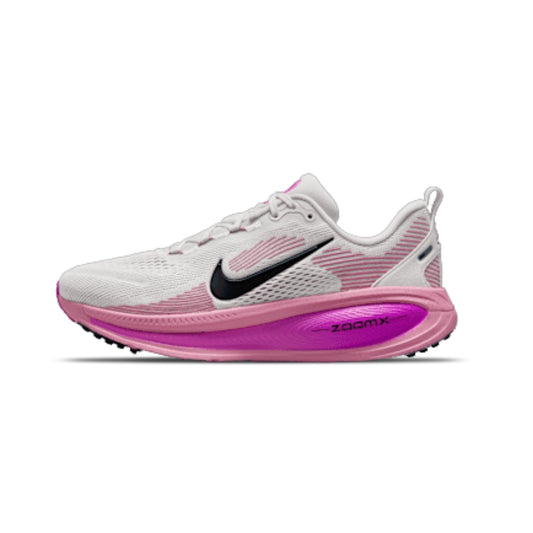 NIKE VOMERO 18