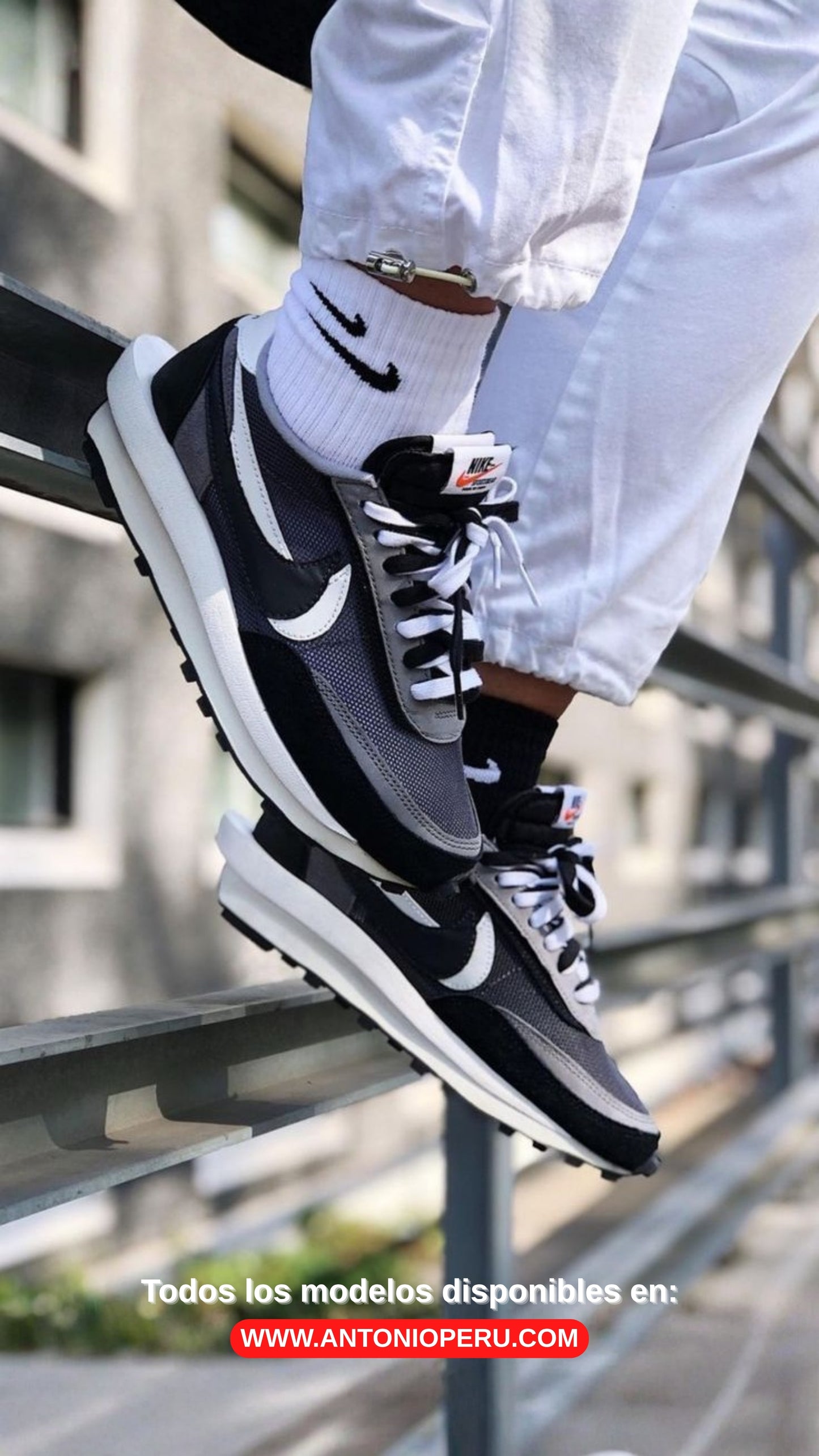 NIKE LD WAFLE SACAI