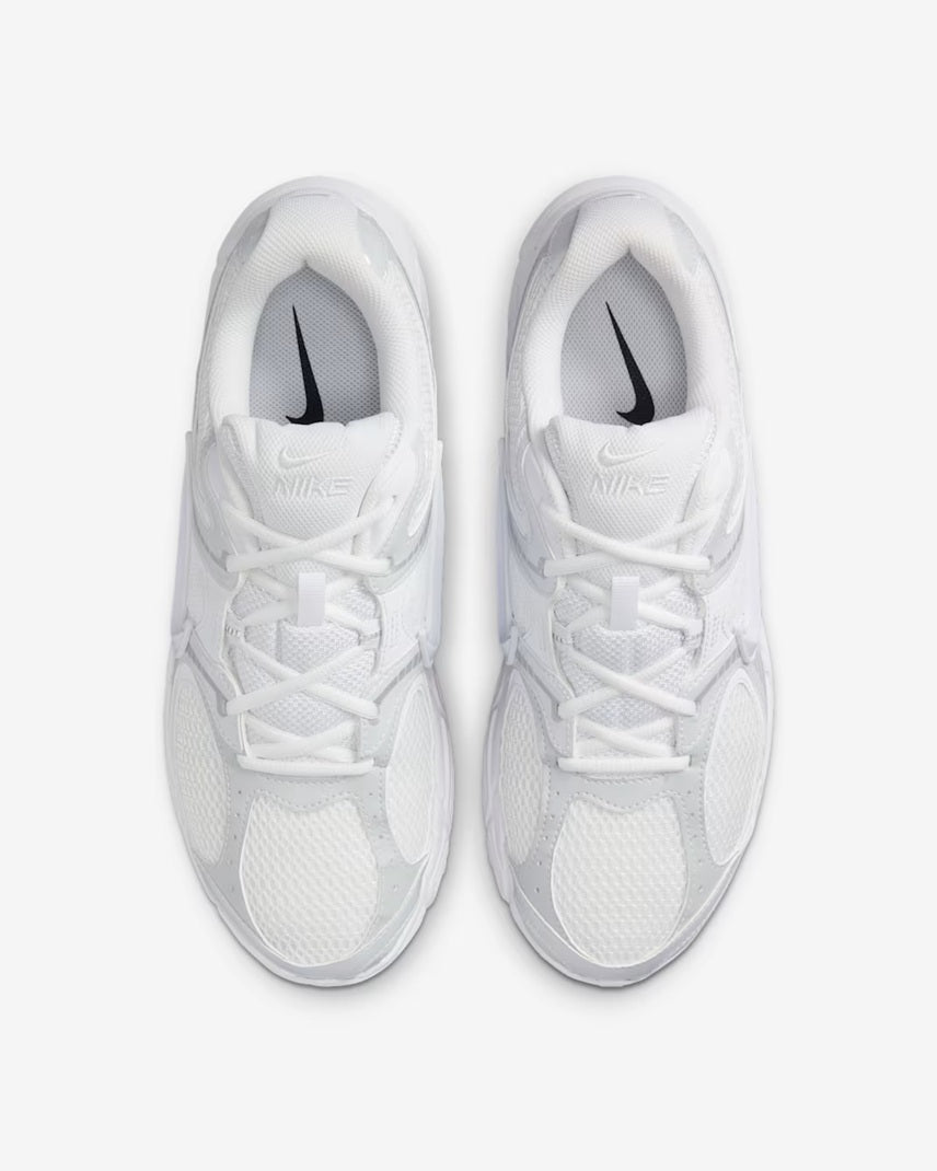 NIKE V5 RNR "TRIPLE WHITE"