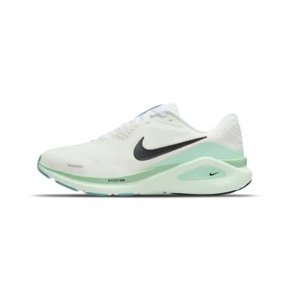 NIKE STRUCTURE 26