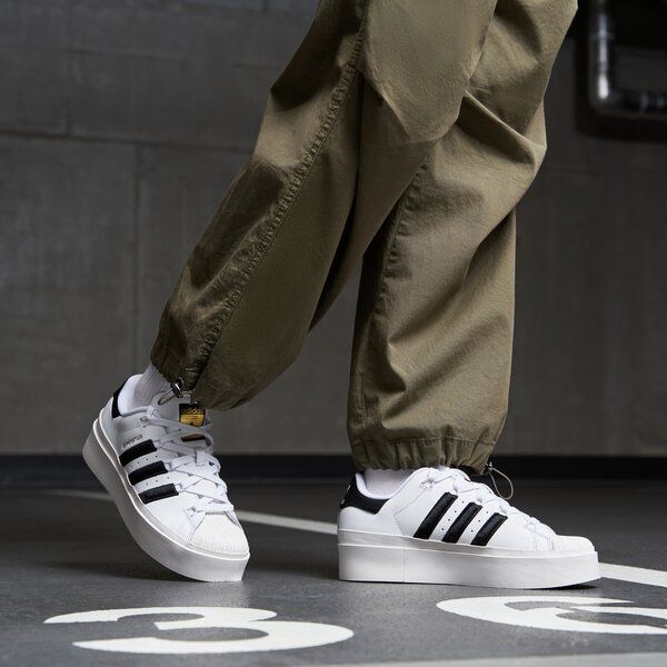 ADIDAS SUPERSTARS XLG