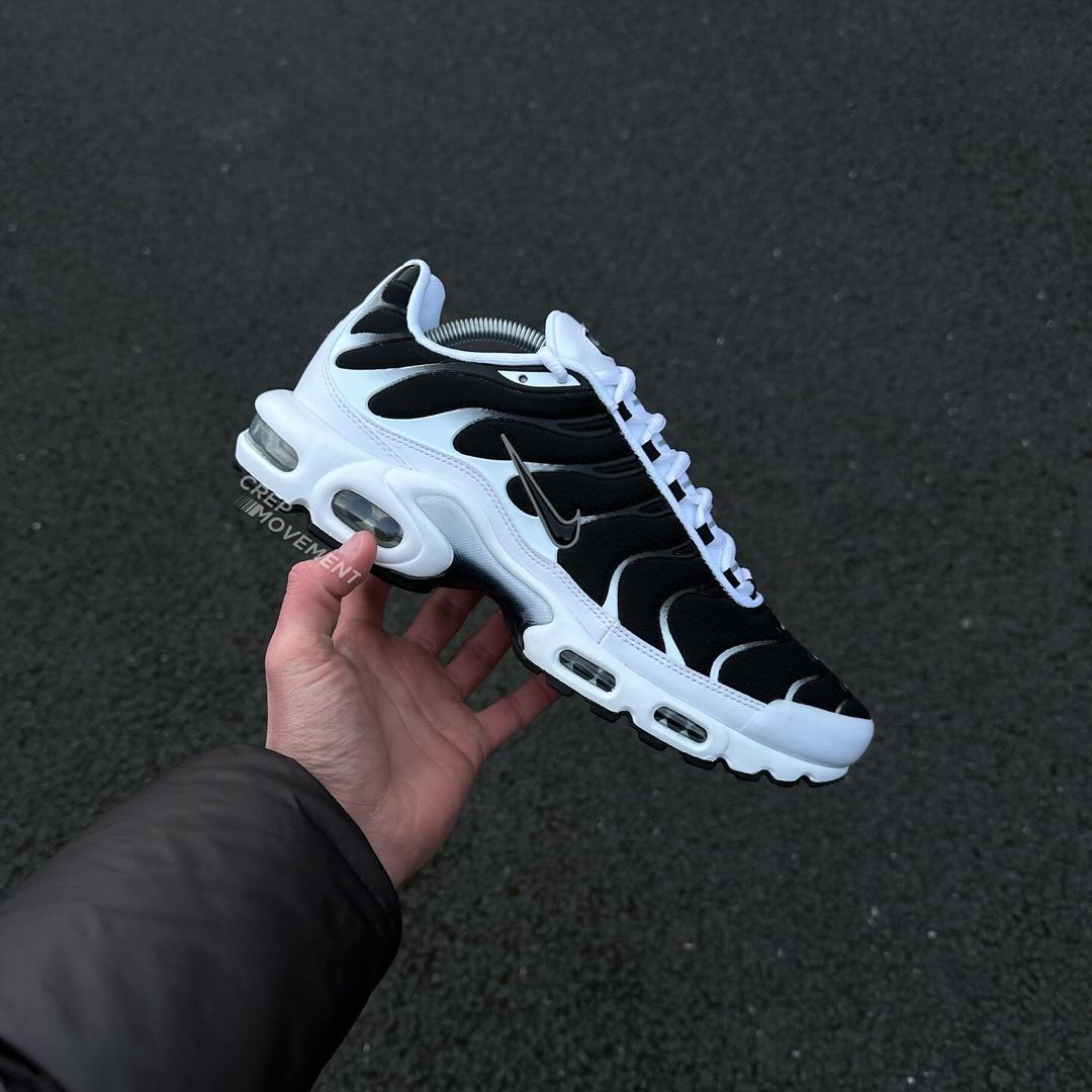 NIKE AIR MAX TN SHADOW