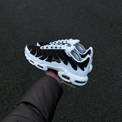 NIKE AIR MAX TN SHADOW