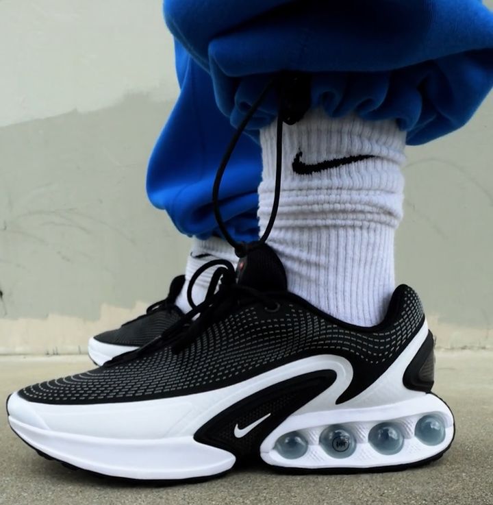 NIKE AIR MAX DN
