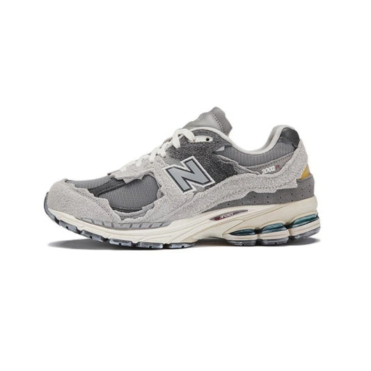NEW BALANCE 2002RD