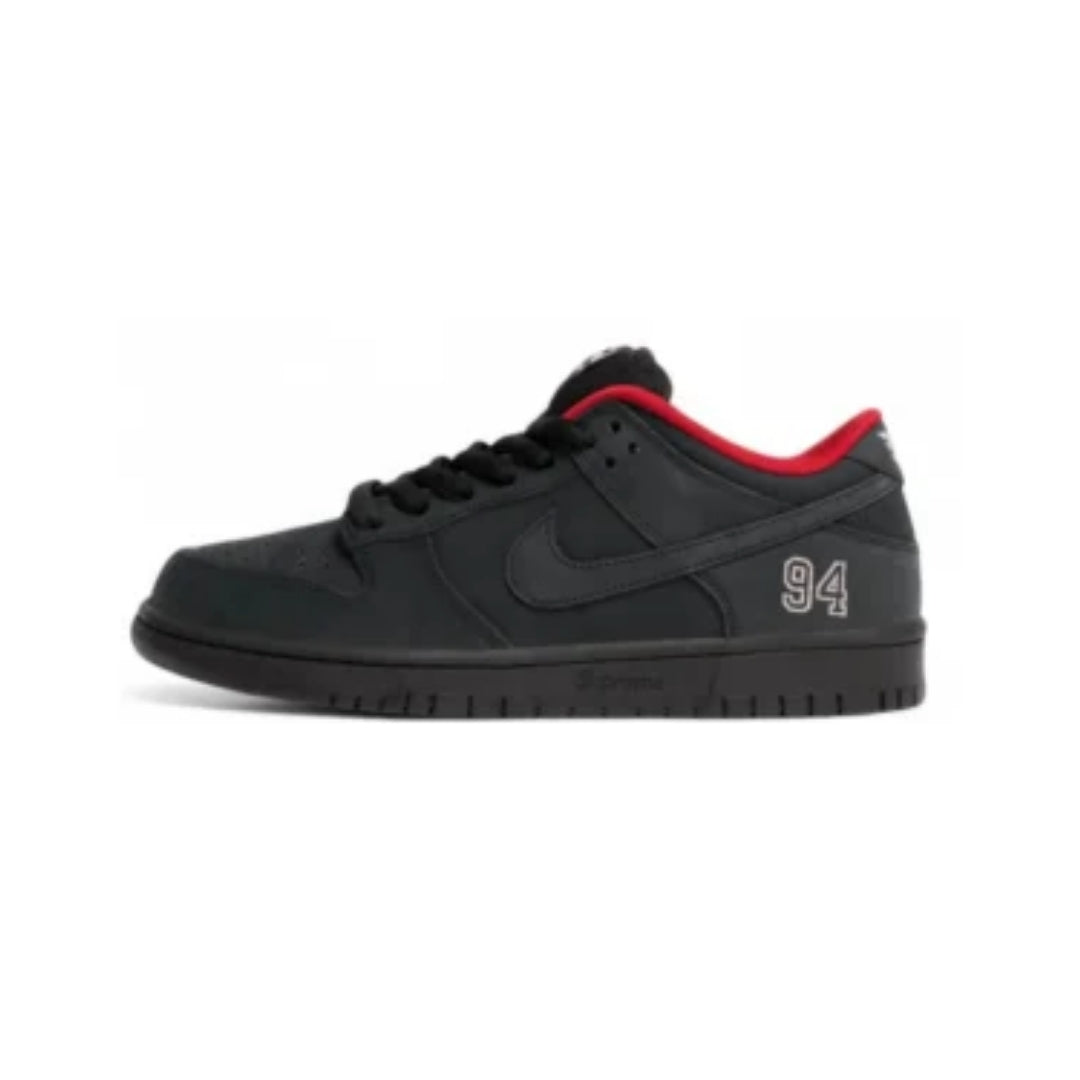 NIKE DUNK LOW "SUPREME"
