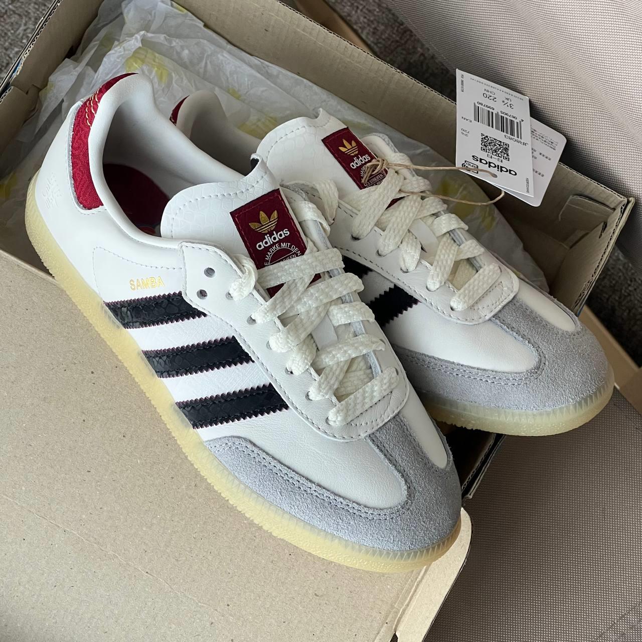 ADIDAS SAMBA
