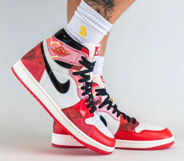 Tenis nike top jordan spiderman