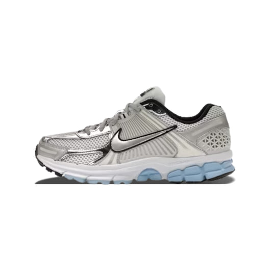 NIKE VOMERO 5