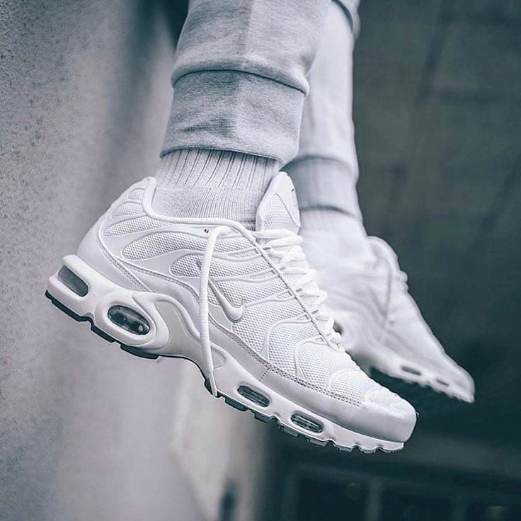 NIKE AIR MAX TN