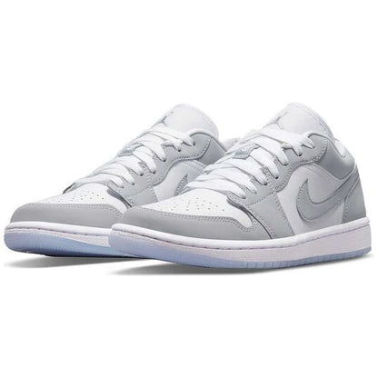 JORDAN 1 LOW "GREY WOLF"