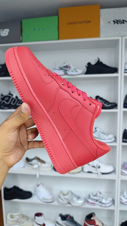 NIKE AIR FORCE 1 RED