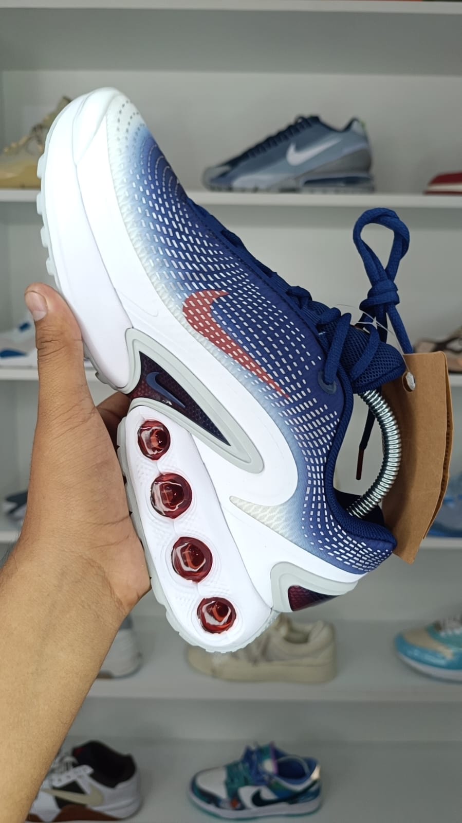 NIKE AIR MAX DN