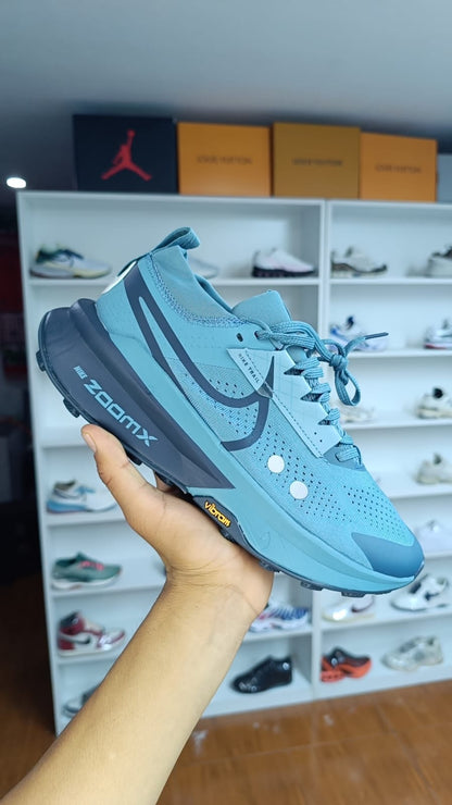 NIKE ZEGAMA 2 TRAIL 5