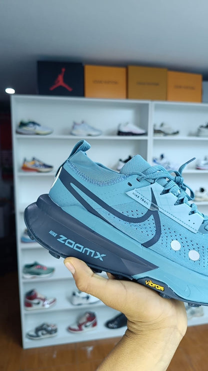 NIKE ZEGAMA 2 TRAIL 5