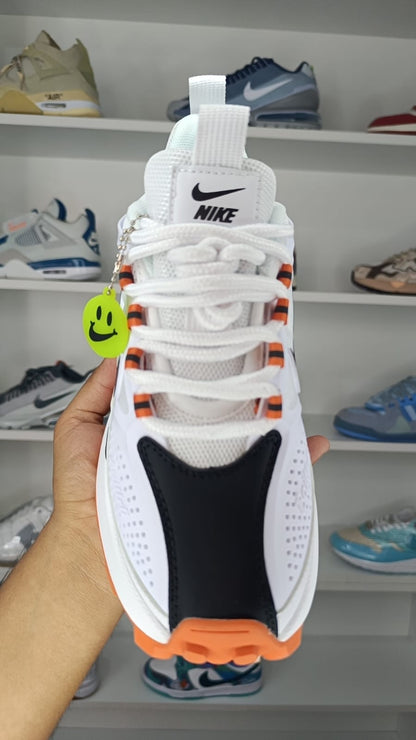 NIKE BAILLELI