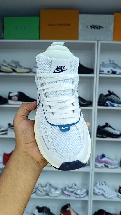 NIKE V2K RUN