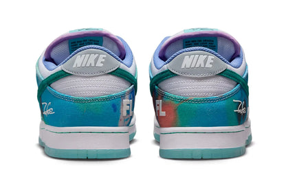 NIKE DUNK LOW "FUTURA"