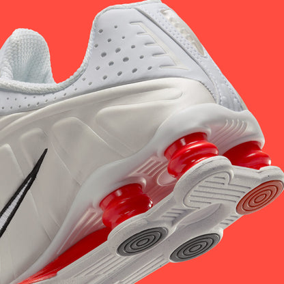 NIKE SHOX R4