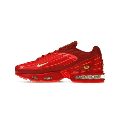 NIKE AIR MAX PLUS 3