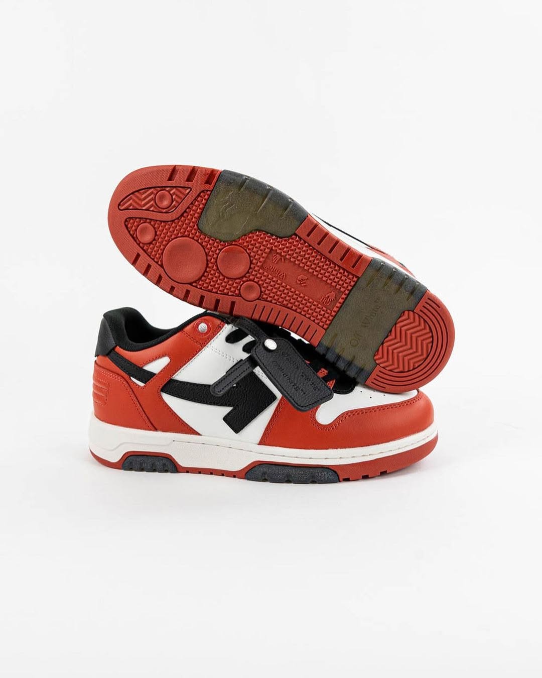 OFF WHITE OFFICE RED/BLACK/WHITE "PK"