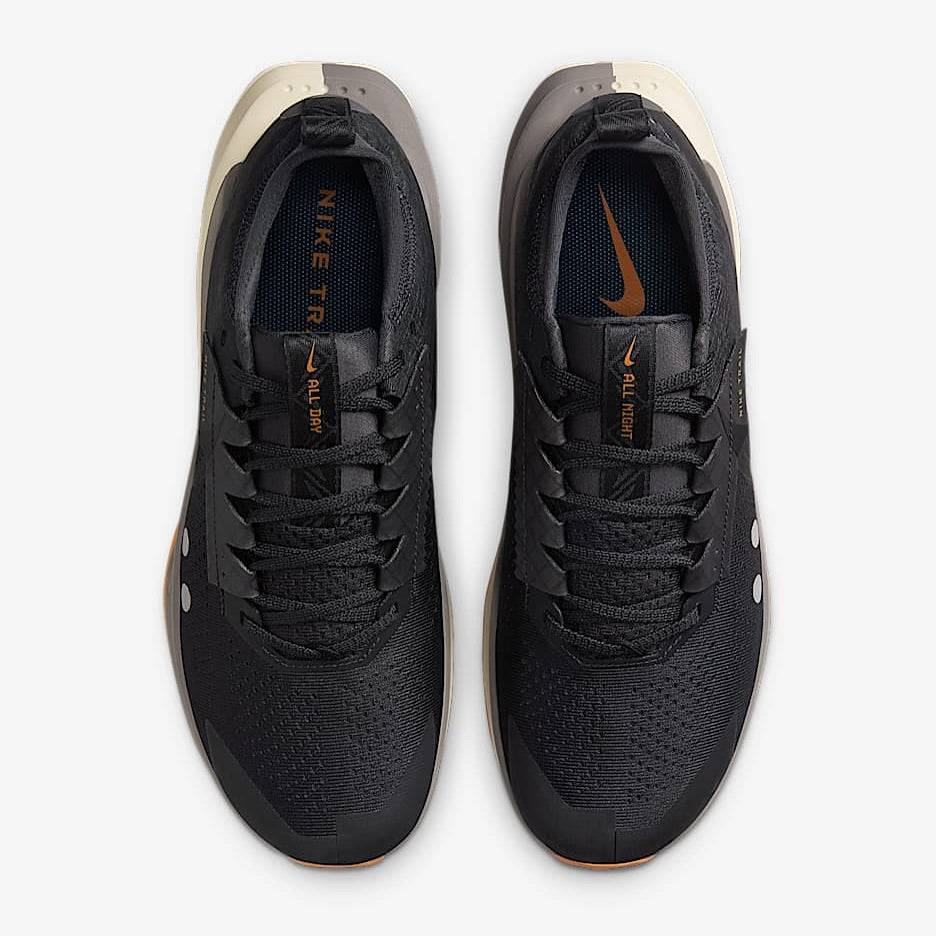 NIKE ZEGAMA 2 TRAIL 5