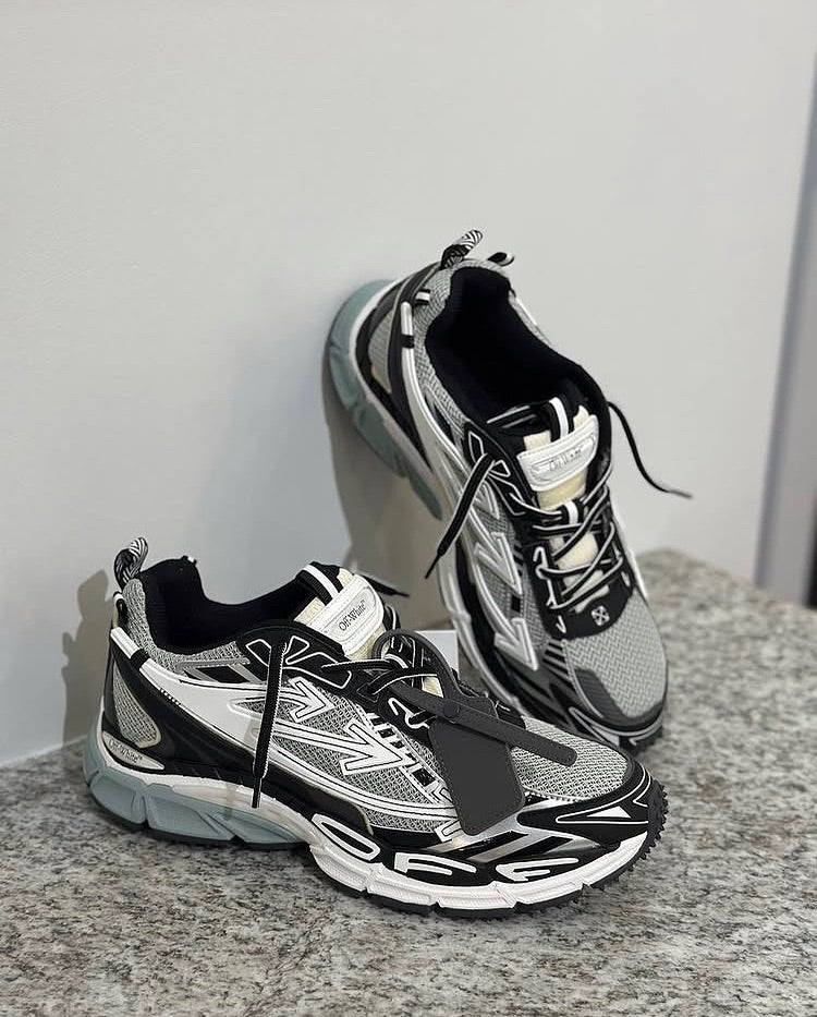 OFF WHITE "BE RIGHT BACK" PK