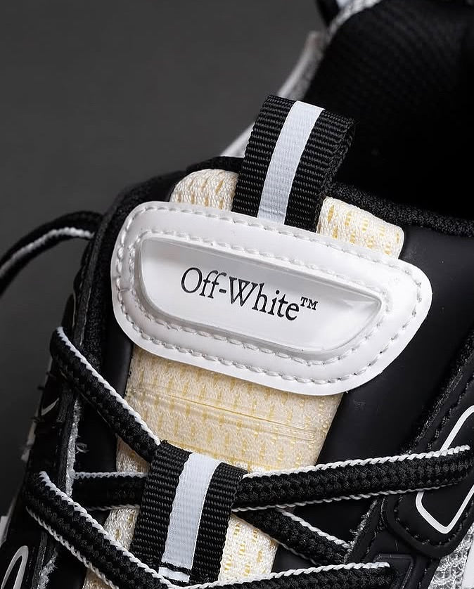OFF WHITE "BE RIGHT BACK" PK